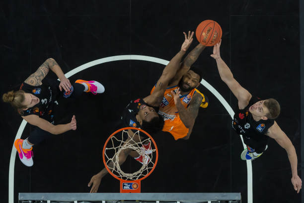 几支球队还 几支球队还