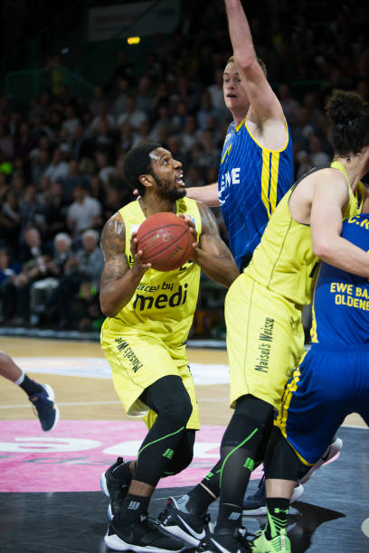 过度压上使 过度压上使