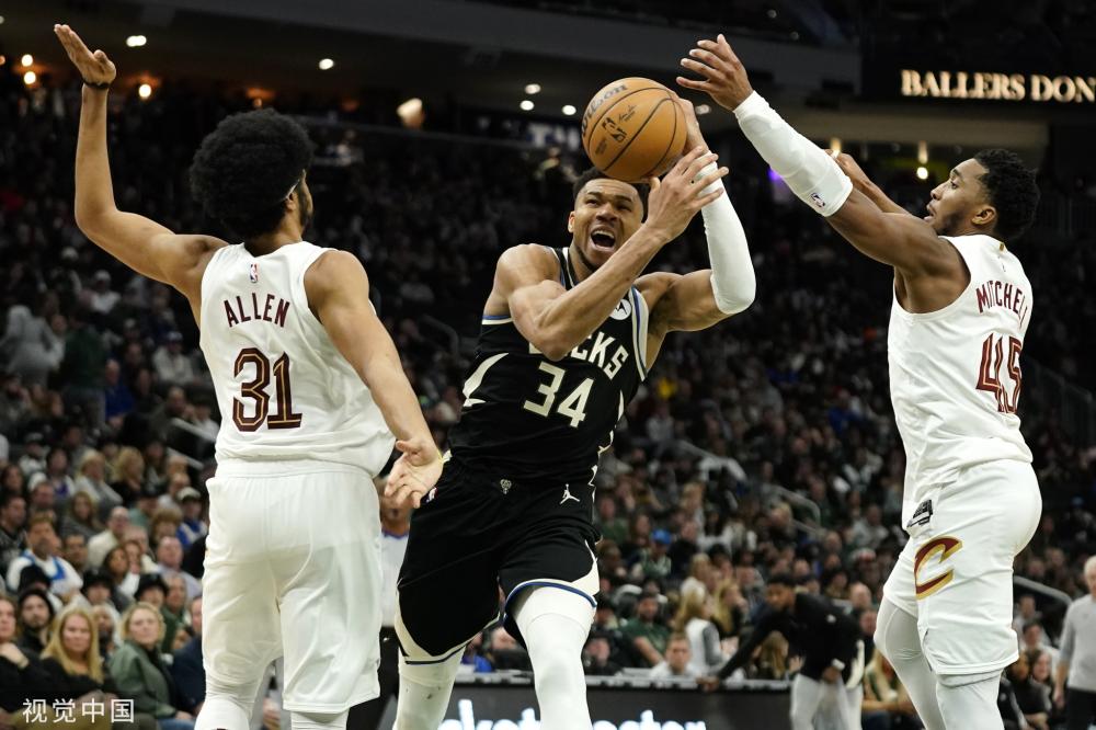 她的成长历 她的成长历